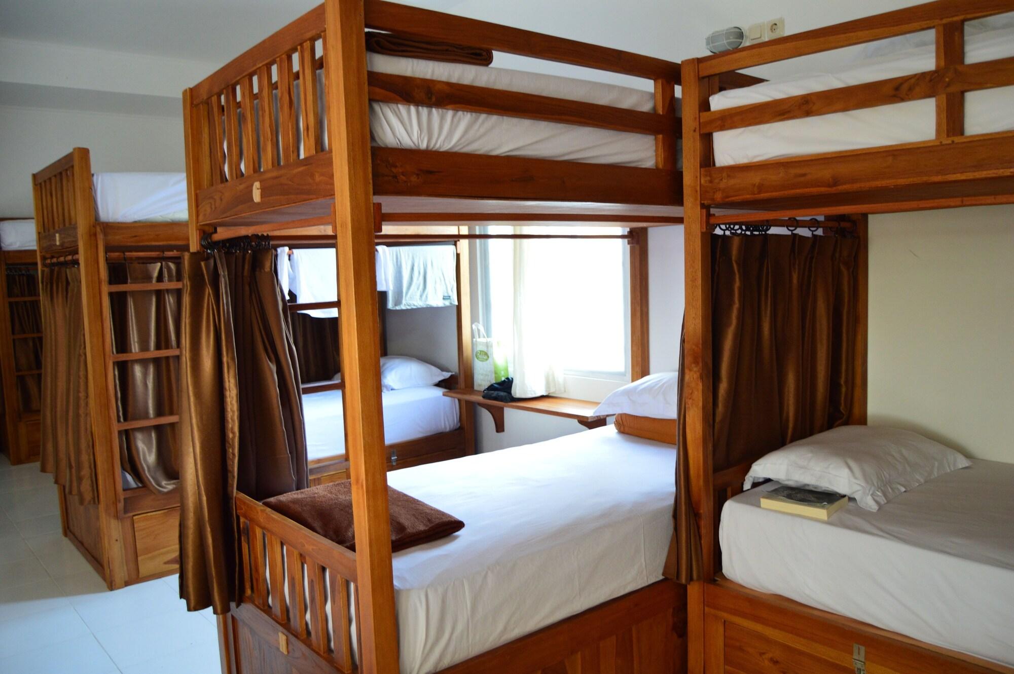 Askara Guest House & Hostel Ubud Esterno foto