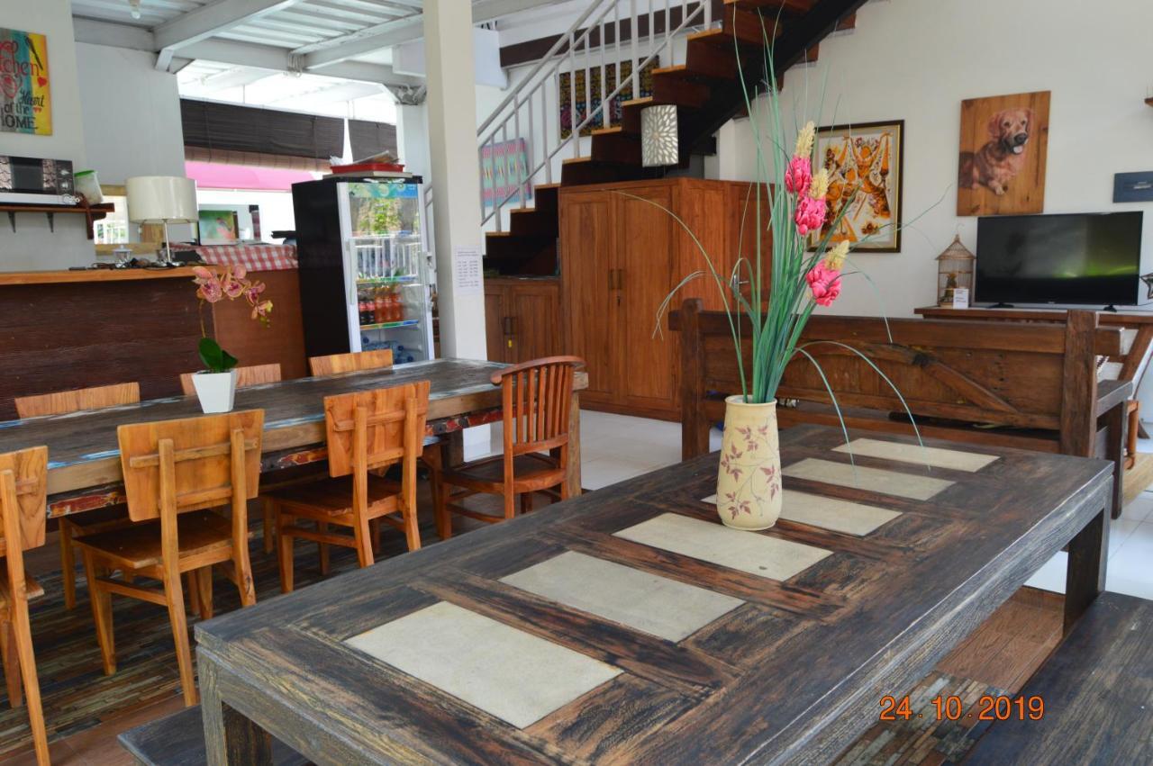 Askara Guest House & Hostel Ubud Esterno foto